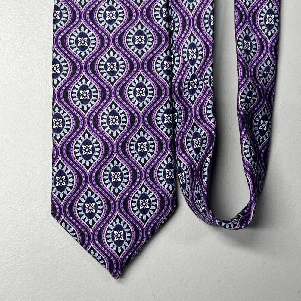 JZ Richards Boulder Silk Tie Purple Mens Designer Medallion Hand Made Necktie